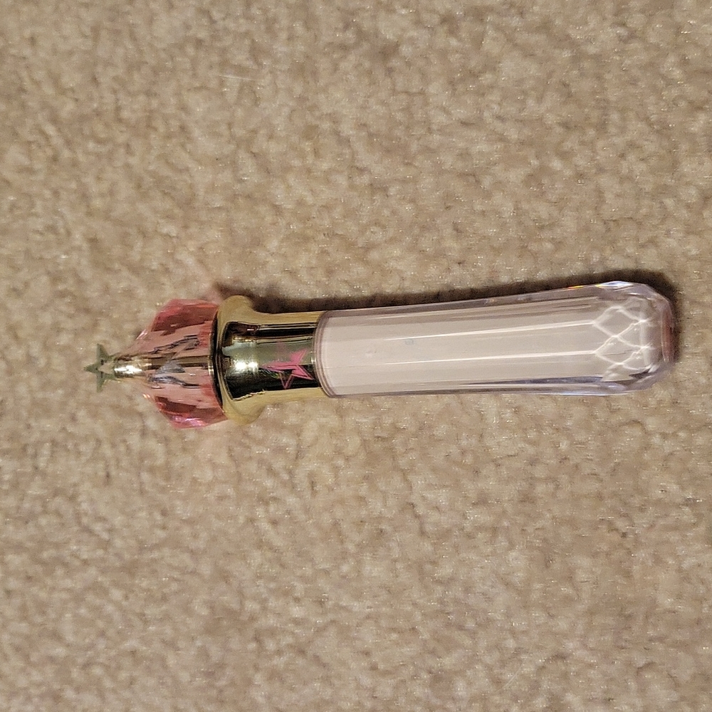 Jeffree star magic star concealer